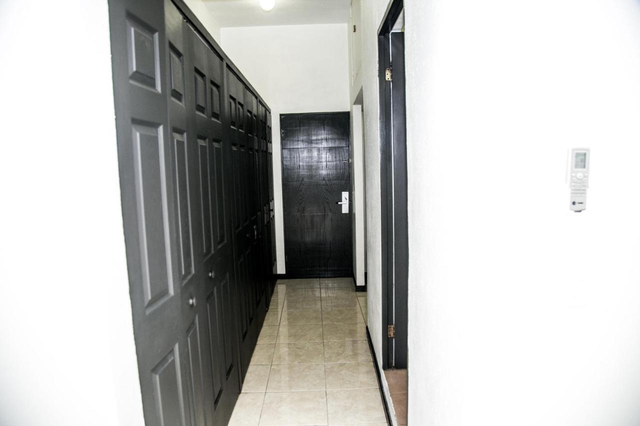 Booking Dioh Monterrey Luaran gambar